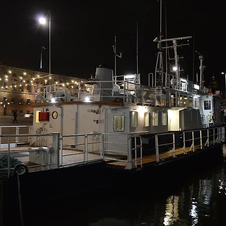 Hotellilaiva Muikku Hotelboat Muikku Bådhotel *