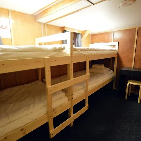 船上ホテル Hotellilaiva Muikku Hotelboat Muikku *