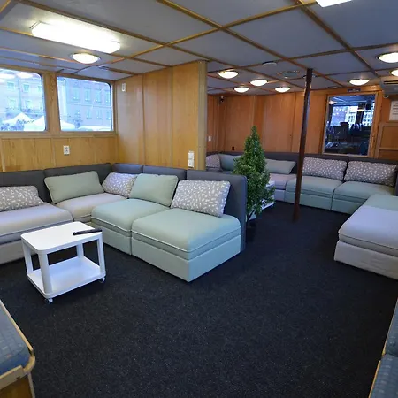 Hotellilaiva Muikku Hotelboat Muikku Botel